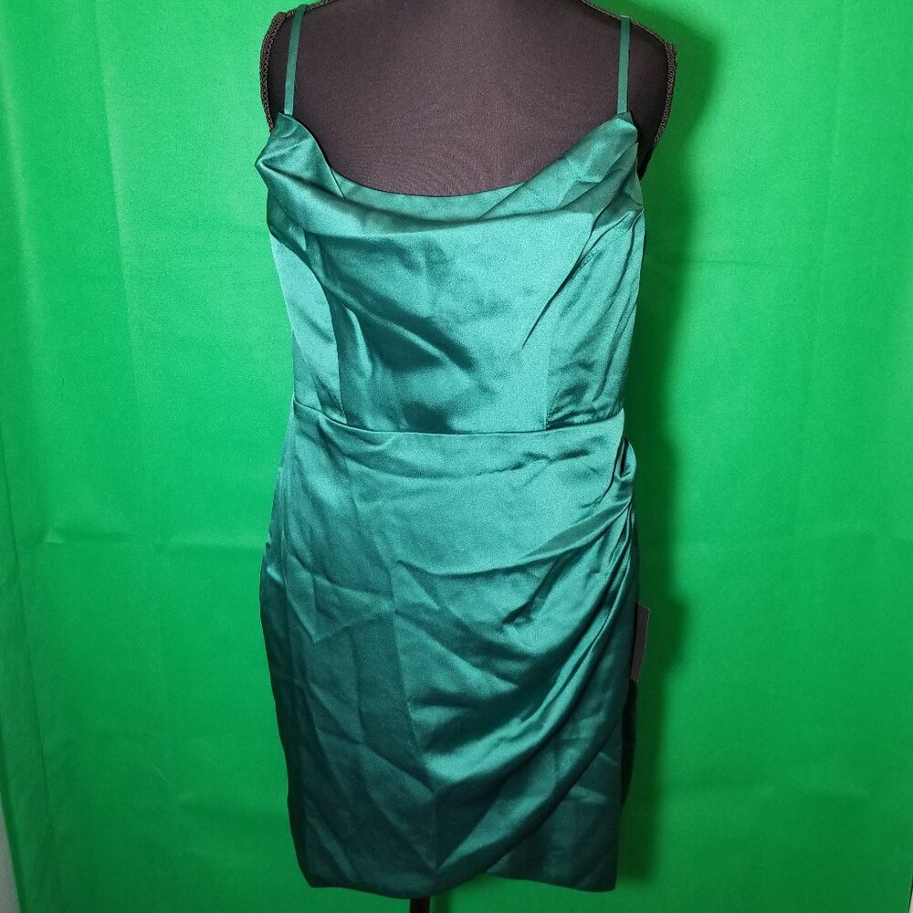 Lulus Emerald Green Satin‎ Dress Spaghetti Strap Ruched Bodycon Size Large NWT